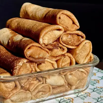 Фото к рецепту: Безглютеновые блинчики с начинкой