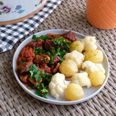 Говядина по-бургундски