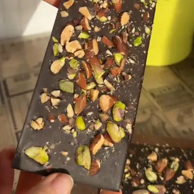 Фото к рецепту: Шоколад ручной работы