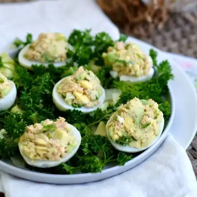 Фото к рецепту: Фаршированный яйца